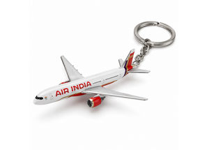Boeing 777 Metal Keychain